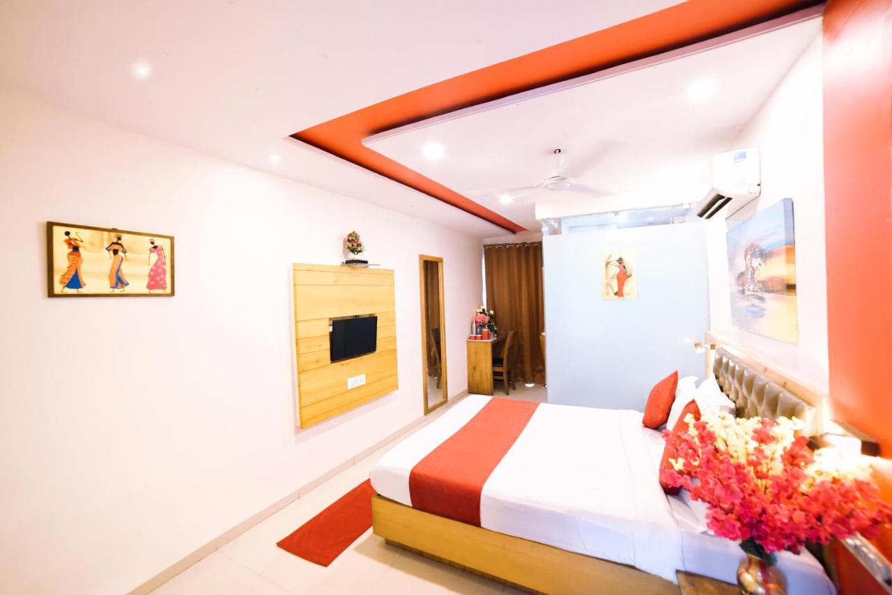 Hotel Grandeur Bombay Extérieur photo
