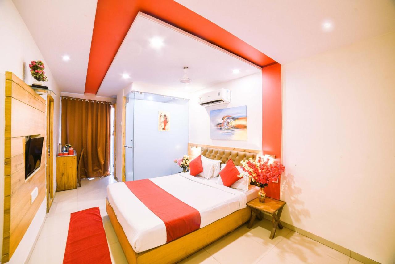 Hotel Grandeur Bombay Extérieur photo
